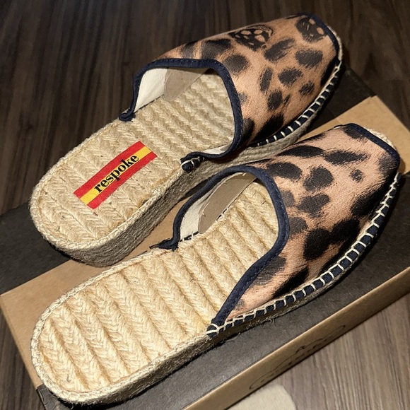 Respoke Francesca with Box - Picture 6 of 7